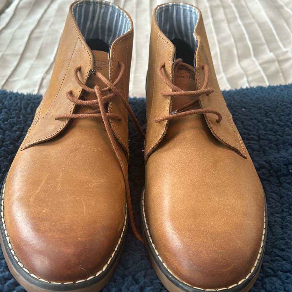 Sperry Tan Chukka Boots